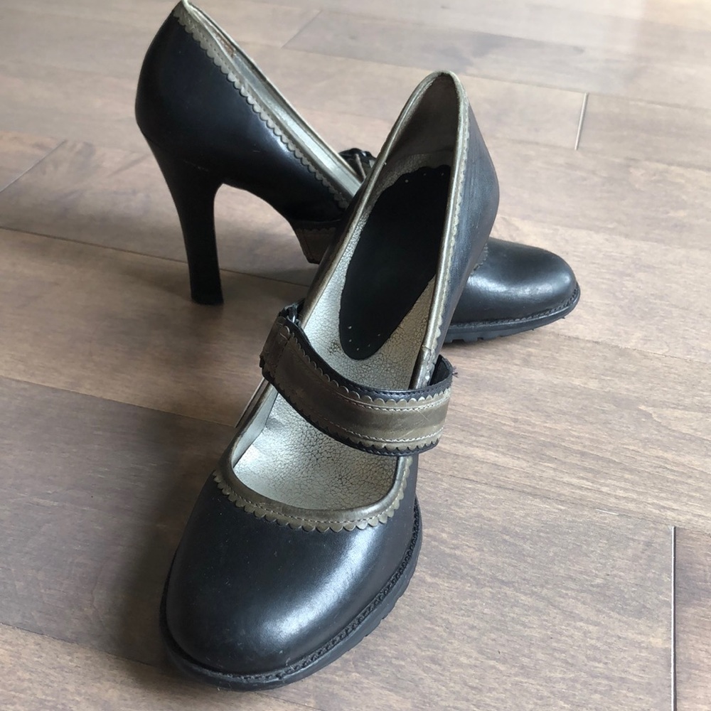 3” Mary Janes